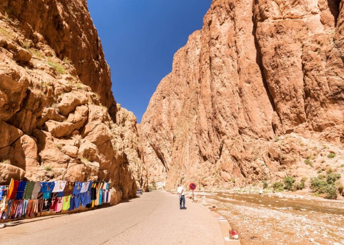 Walking through the stunning Todra & Dades Gorges on the 8-day trip from Marrakech to Merzouga